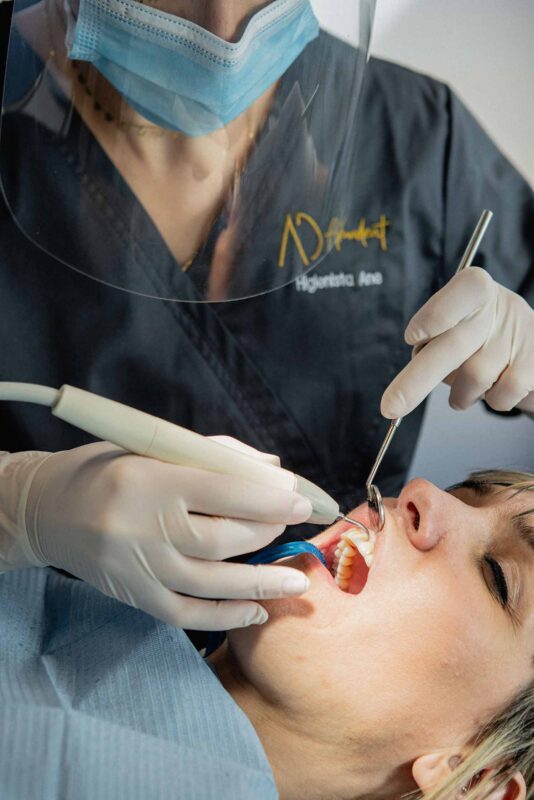 higienista-dental-donostia